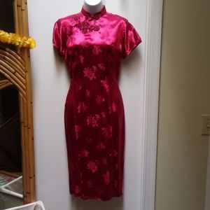 Dark ruby red traditional cheongsam chinese dress